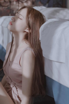 美女露0的奶头无挡的视频